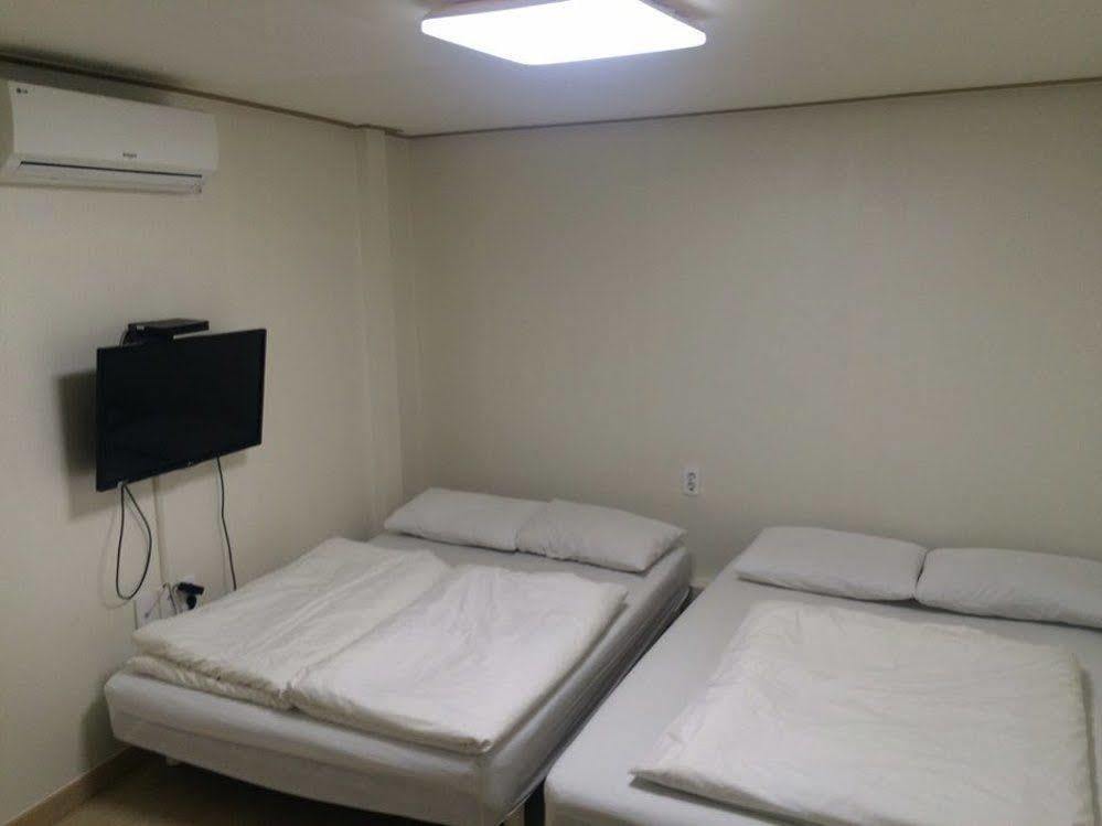 Jj Residence Сеул Екстериор снимка
